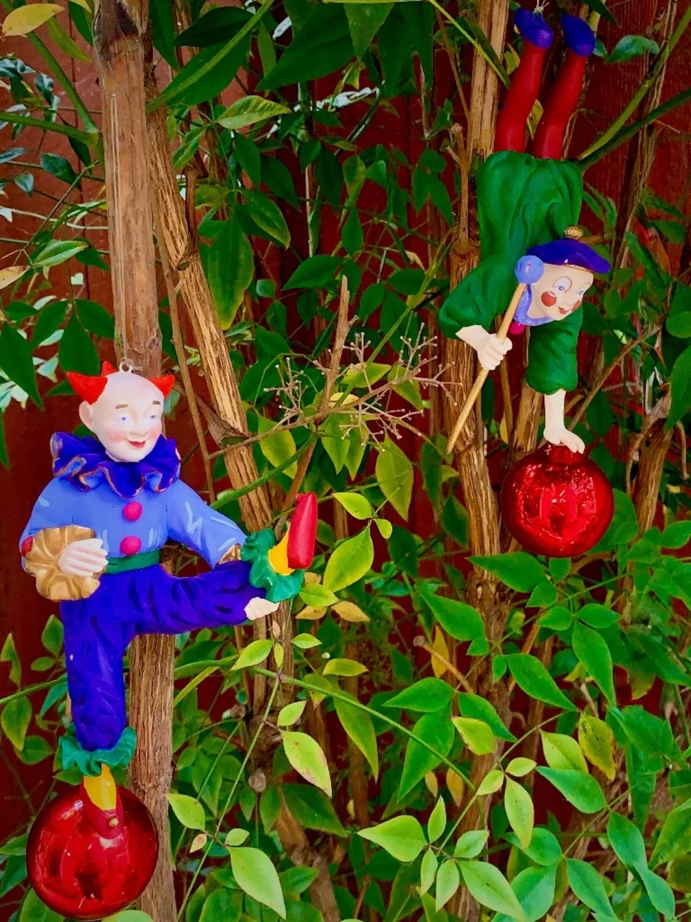 Hand-painted folk art ornament • Lightweight, carved-style construction